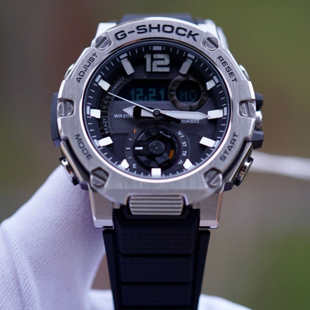 Часы Casio G-SHOCK GST-B300S-1AER Bluetooth