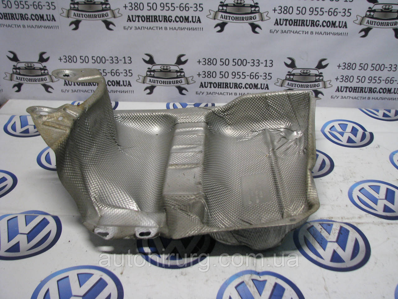 Захист глушника Volkswagen Passat B7 USA (561825701)