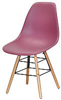 Стул Nik - Q Eames красный 32 на деревянных буковых ножах