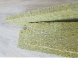 Агровата (каменна, мінеральна вата) смужка 1 м під ягідний лоток, BeGrow