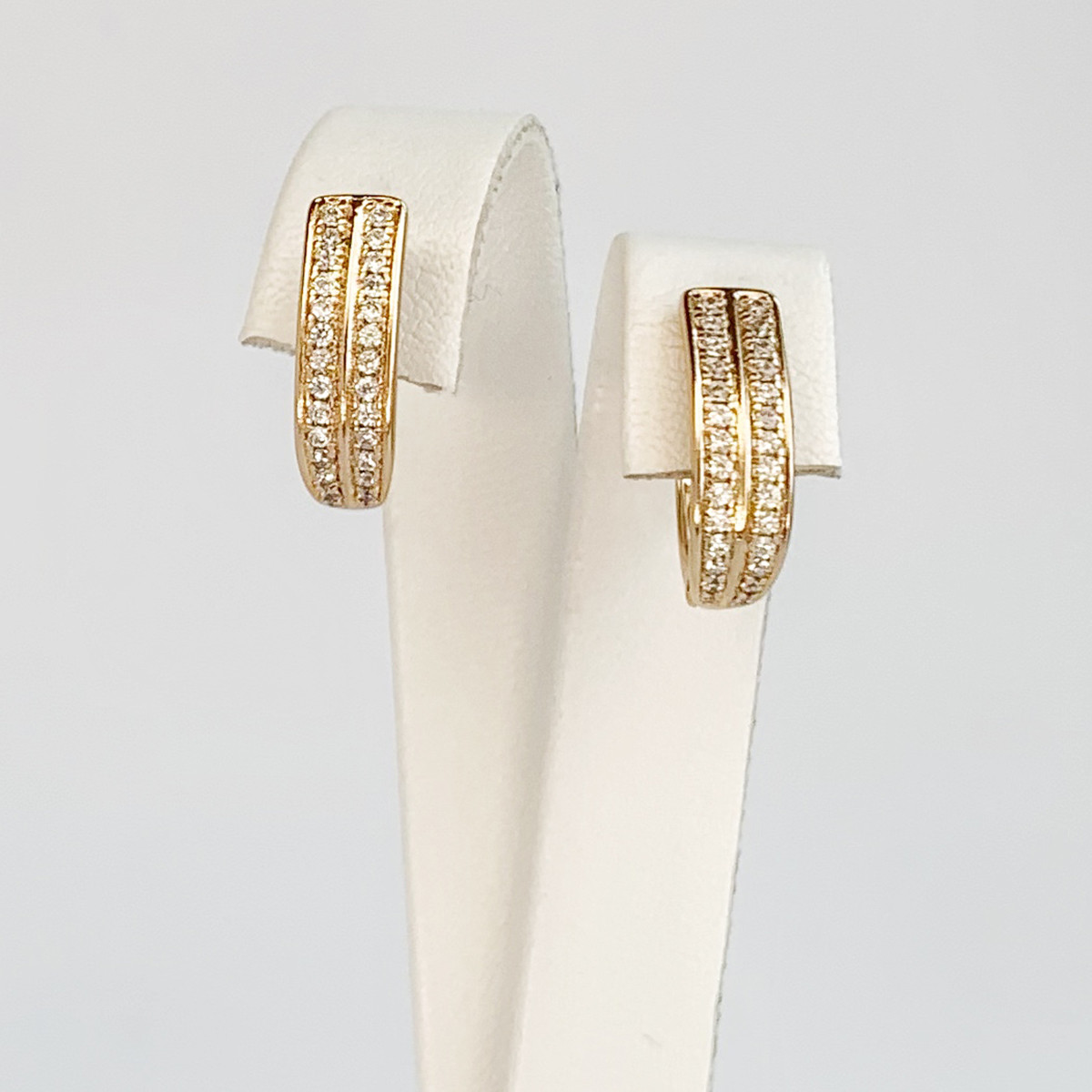 Сережки Xuping з медичного золота, білі фіаніти, позолота 18K, 24973