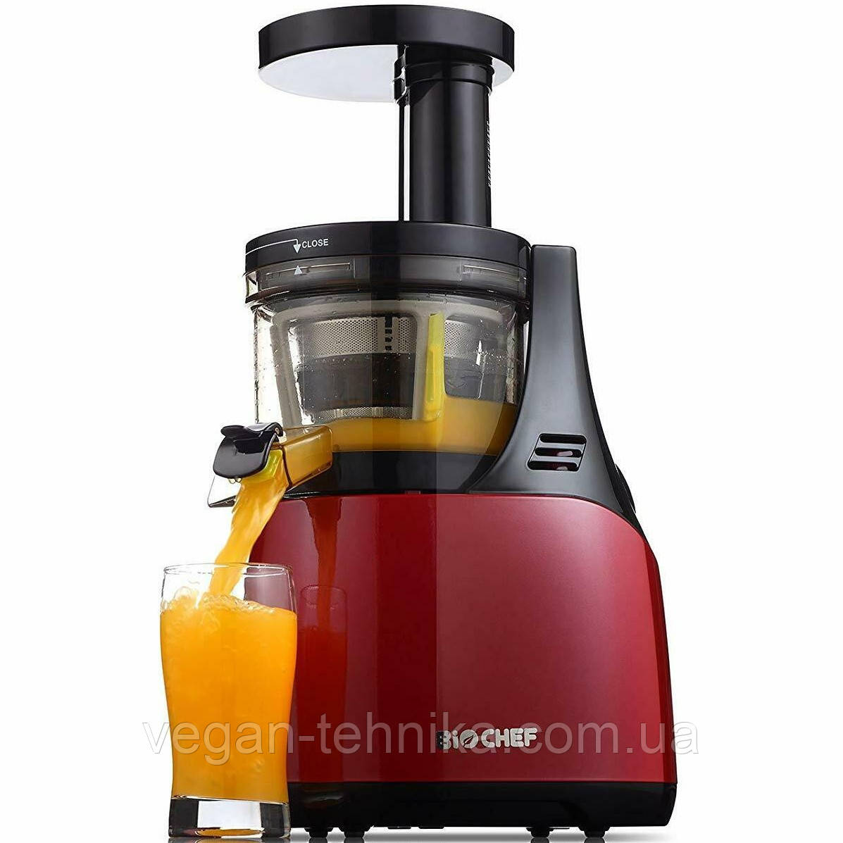 Шнековий соковитискач BioChef Synergy Slow Juicer