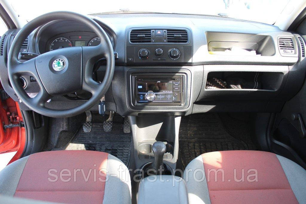 Розбирання Skoda Fabia в Києві запчастини крило, капот, бампер, двигун, КПП, фара тощо
