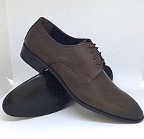 Чоловічі класичні туфлі, натуральна шкіра, колір коричневий, розмір 40,41,42,43,44
