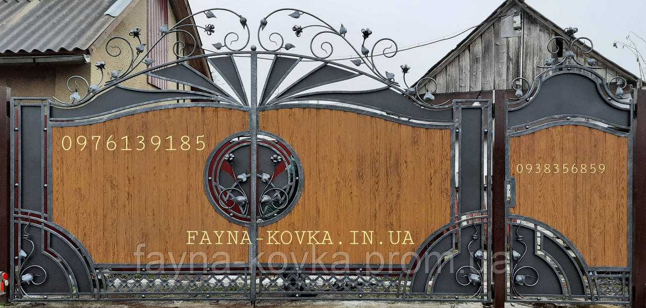 Ворота ковані закриті профнастилом 6229