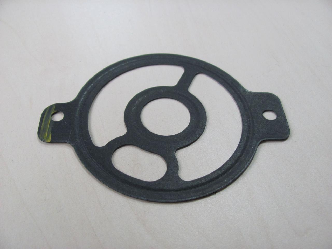 Прокладка корпусу масляного фільтра Volkswagen T4 2.5 TDI | VAG 074115441C