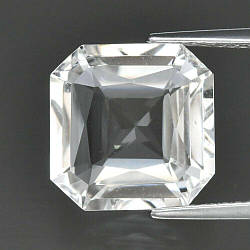 Кварц   5.63 CT 11 мм