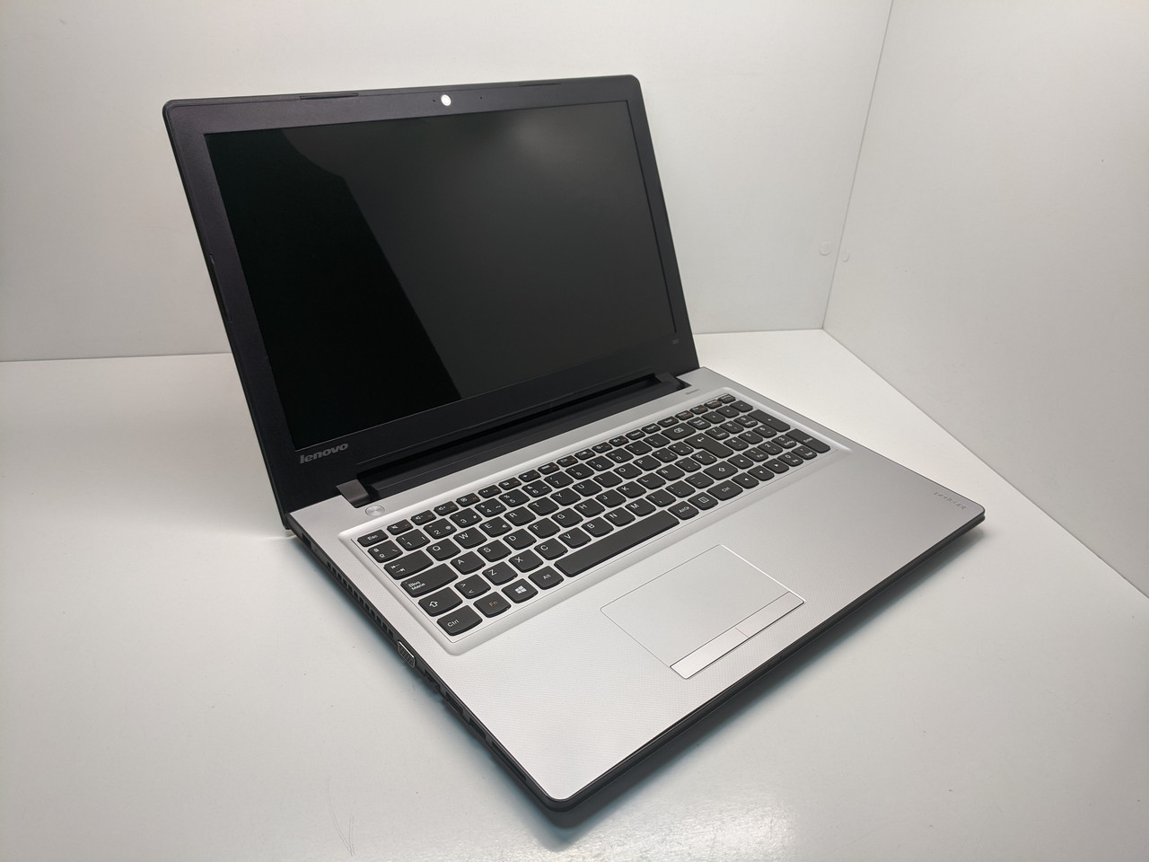 Ноутбук Lenovo ideapad 300-15ISK
