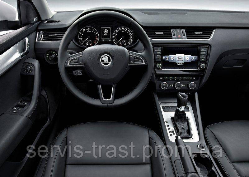 Розбирання Skoda A7 запчастин фара крило капот бампер двигун коробка передач тощо