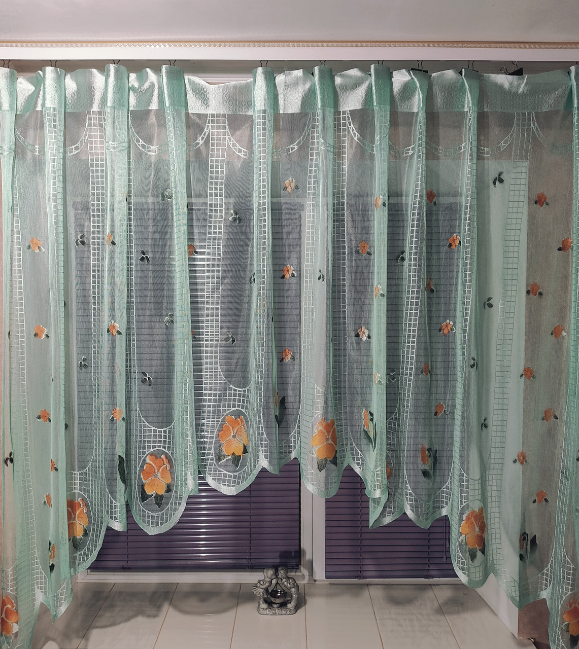 Готовая белая арочная тюль до подоконника шириной 3м