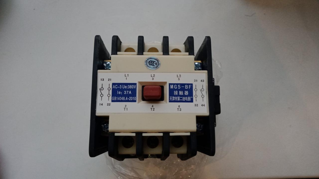 Магнітний пускач KONE MG5-BF/110V