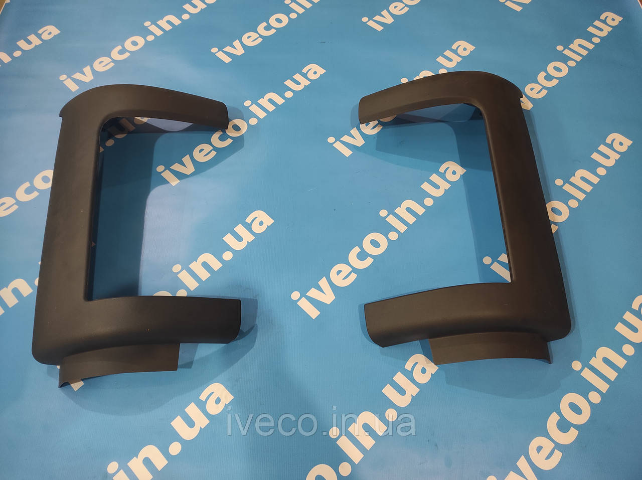 Накладка бампера Iveco EuroStar Івеко Євростар ліва/права спойлер бампера 500389854 500389853
