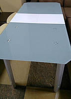 Стол на кухню стеклянный раскладной на деревянных ножках ДКС Модерн Антоник, цвет серый RAL 7040 + белый