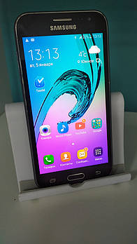 Смартфон БУ Samsung Galaxy J2 1/8гб( J200H/DS) чорний