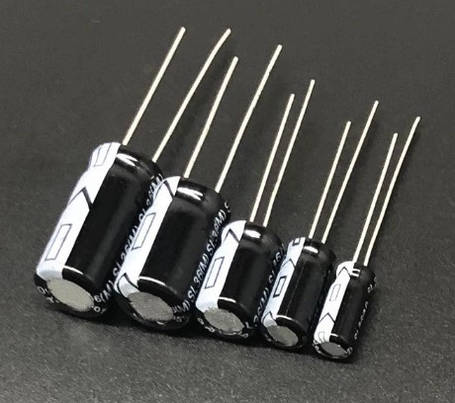 Конденсатор електролітичний 4.7mF х 50V, фото 2
