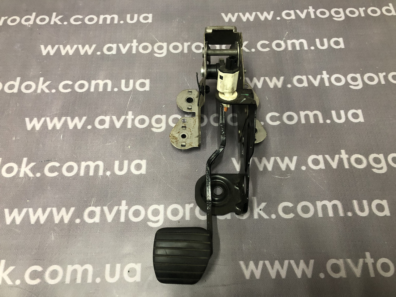 Педаль гальма Renault Megane 3