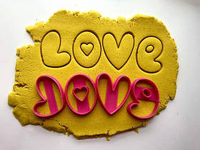 Написи LOVE, Кохаю, Люблю