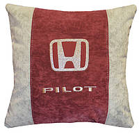 Автомобильная подушка хонда с вышивкой логотипа машины Honda подарок автомобилисту