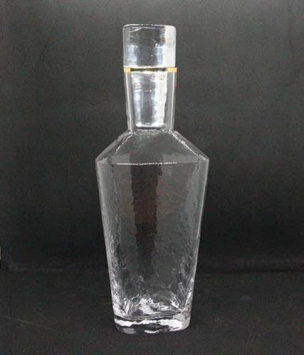 Графін оригінальний для напоїв 1200мл прозорий