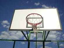 Щит баскетбольний 1800Х1050мм з водостійкої ламінованої фанери 10мм з антивібраційною металевою рамою