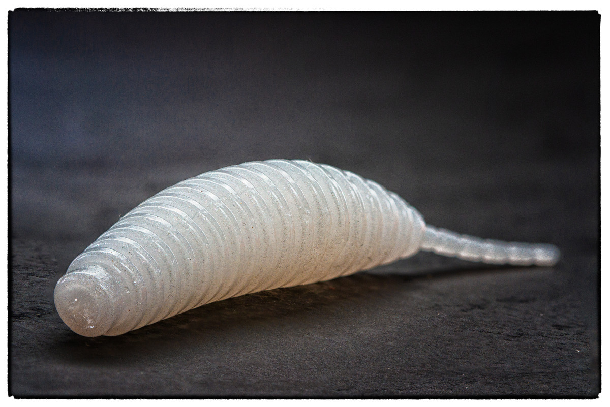 Силіконова приманка FishUp Tanta 3.5" #081 Pearl