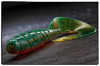 Силіконова приманка Fishup Mighty Grub 4.5" #017 Motor Oil Pepper