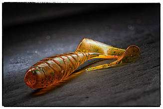 Силіконова приманка Fishup Mighty Grub 4.5" #036 Caramel/Green & Black