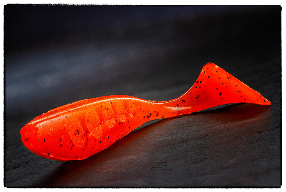 Силіконова приманка Fishup Wizzle Shad 3" #049 Orange Pumpkin/Black, фото 1