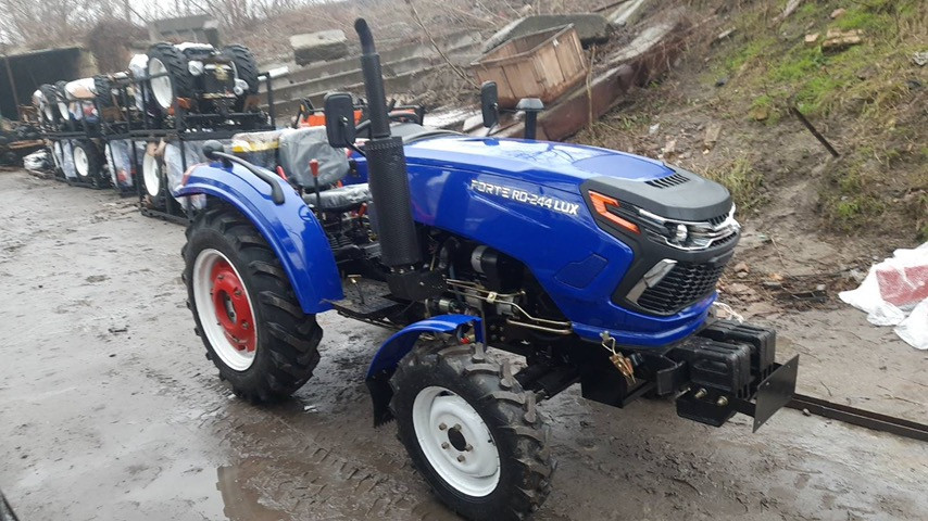 Трактор Forte RD-244 LUX, фото 1