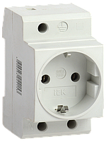 Розетка на DIN-рейку
