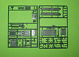 Пластикова модель 1/72 UM 227 Armored troop-carrier M7 "Kangaroo", фото 7