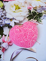 Сувенірне мило ручної роботи "Серце в трояндах"