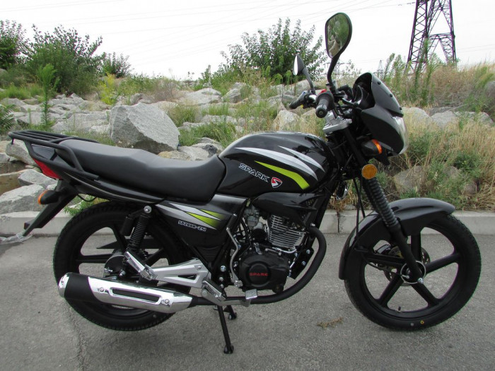 Мотоцикл 200 куб. SPARK SP 200R-25i з безкоштовною доставкою