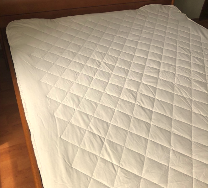 Захисний антиалергенний наматрацник білий 200х200 бязь/синтепон (10009), фото 1