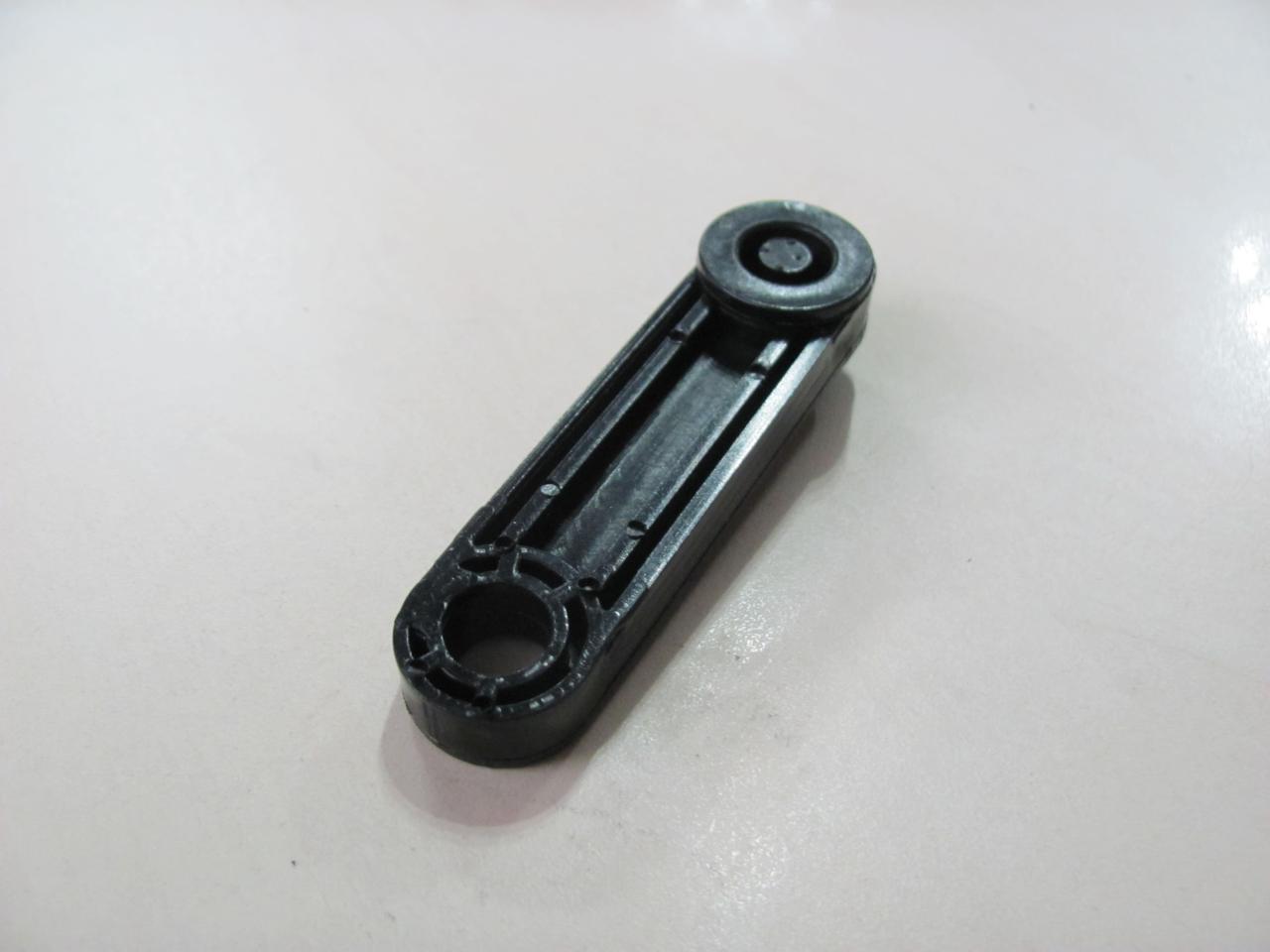 Кронштейн кріплення радіатора Volkswagen T4 | BSG 90-922-028, фото 1