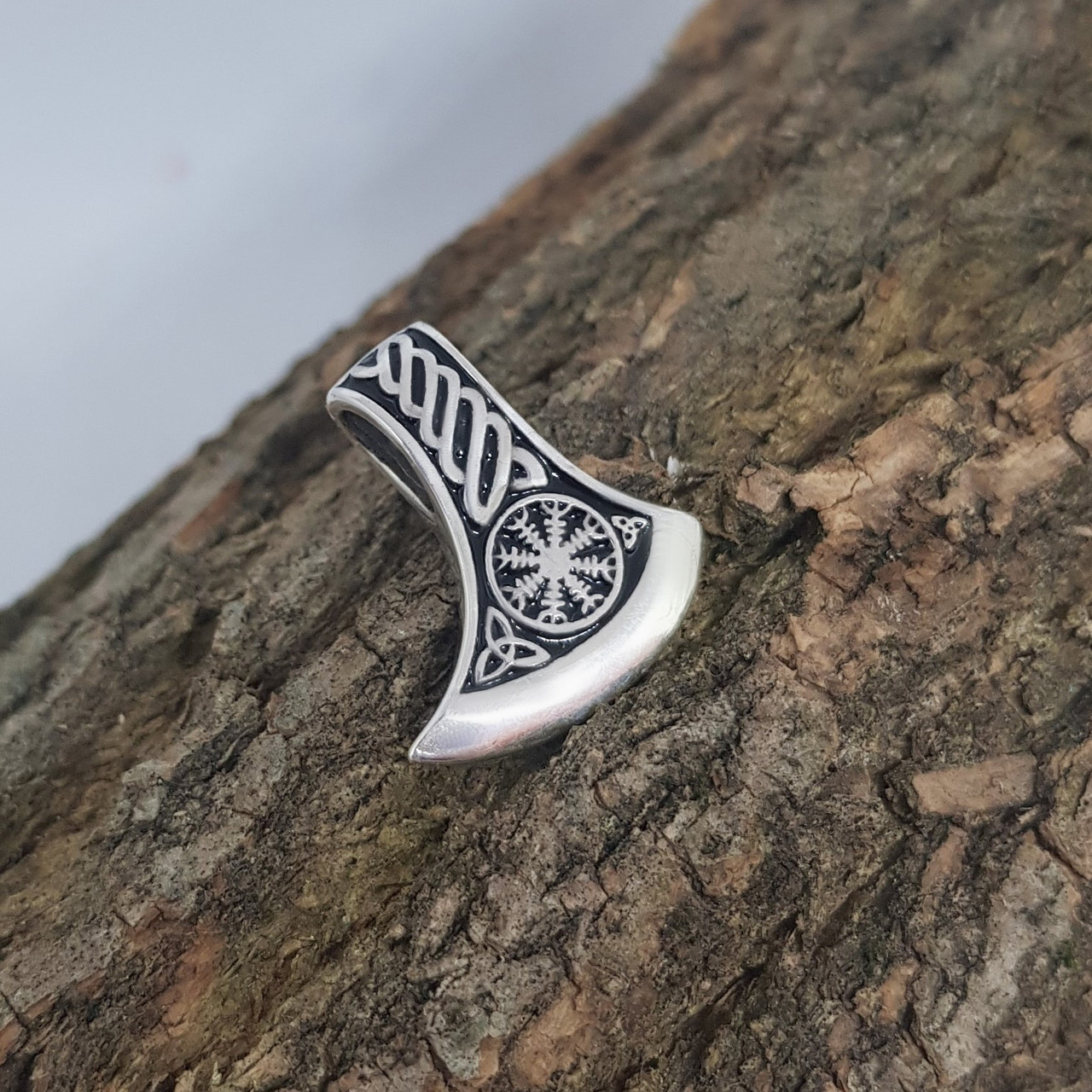 Сокира з шоломом жаху кулон підвіс