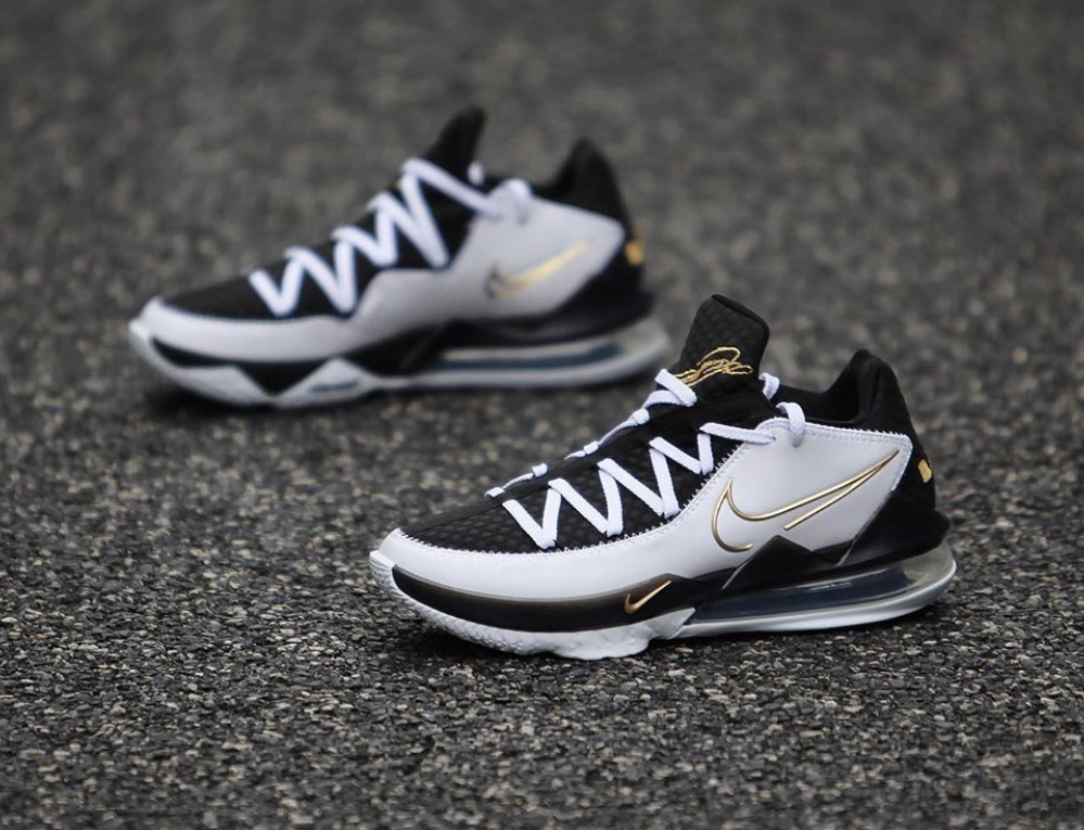 NIKE LEBRON 17 LOW METALLIC GOLD