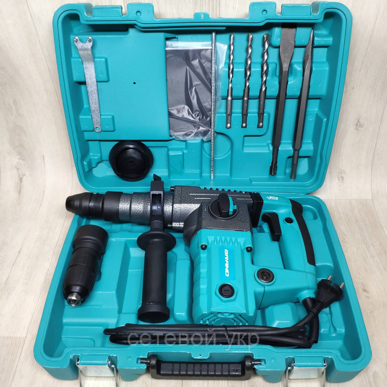 Бочкової Перфоратор Grand ПЕ-1450 DFR Два патрона