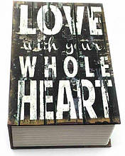 Книга сейф Love