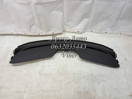 Пластик під лобове скло FORD Kuga 2019-000028069