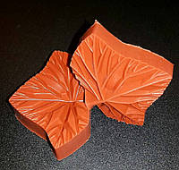 Вайнер силиконовый для мастики и фоамирана Лист клена 7,6 см на 5,4 см