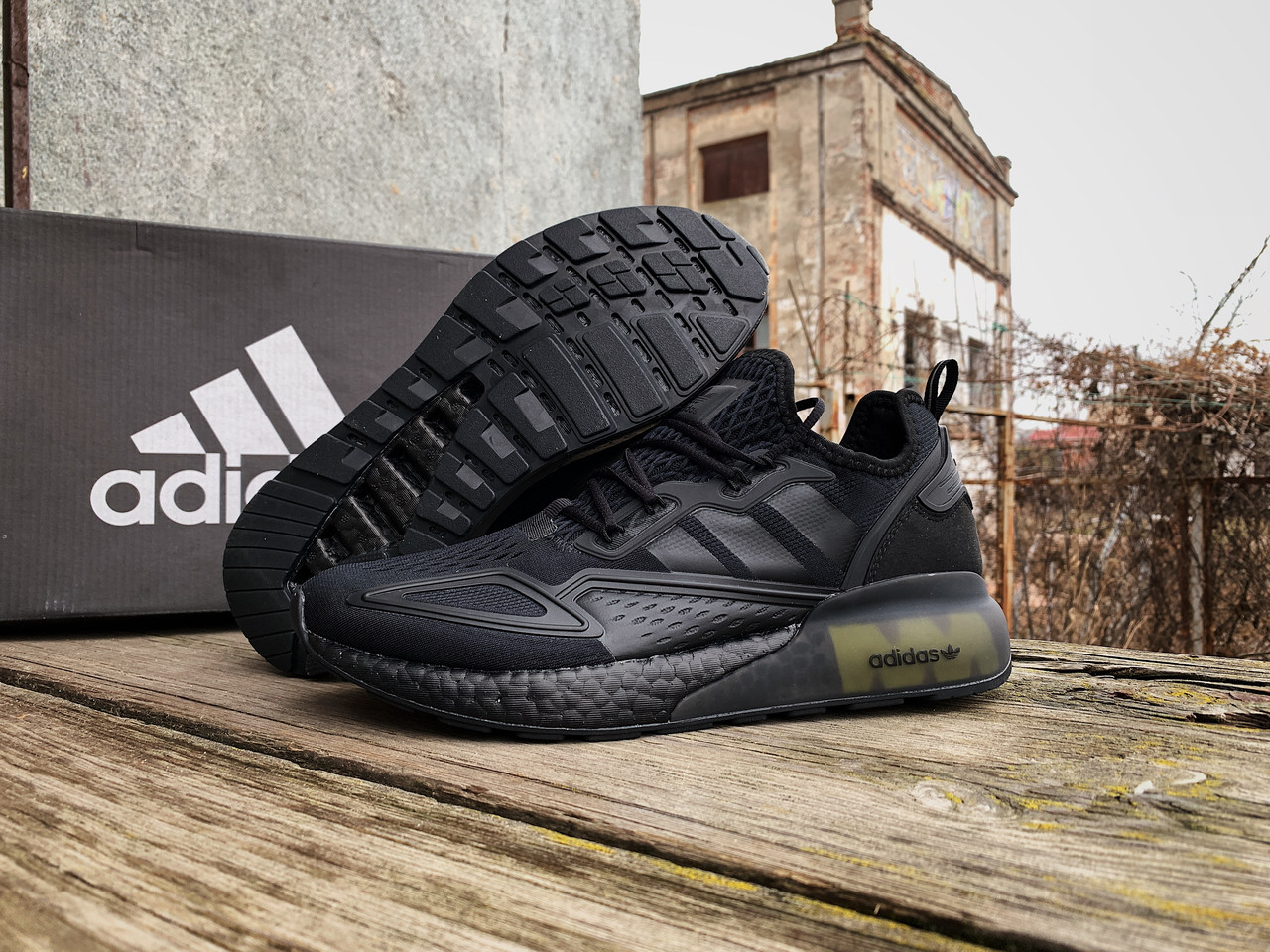 Чоловічі кросівки Adidas ZX 2K Boost чорні