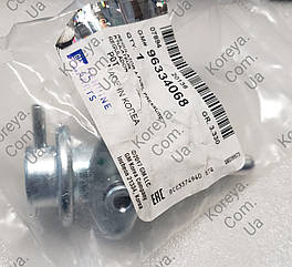 Регулятор тиску палива (нового зразка) Ланос 1.5 GM 96334068