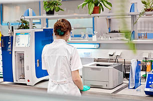 Лабораторне обладнання