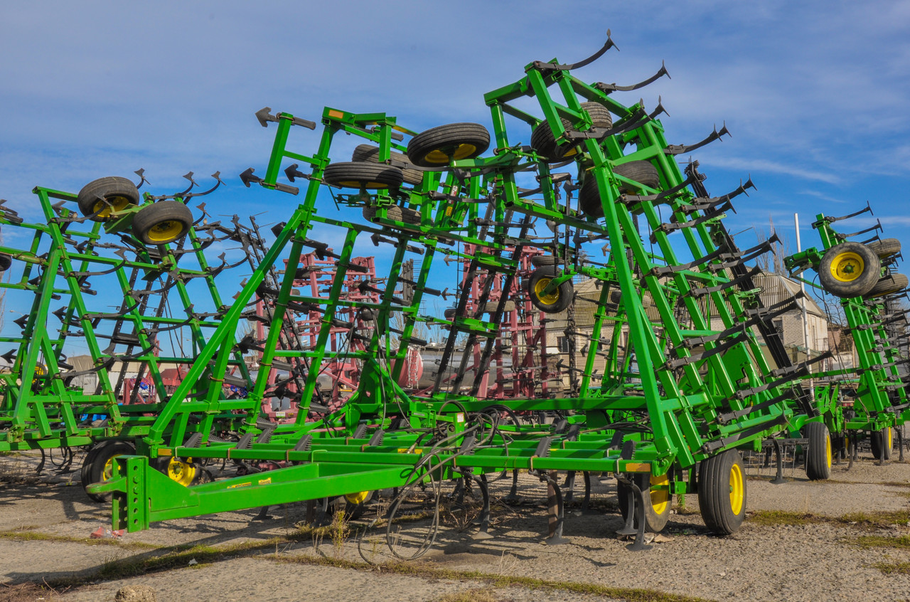 Культиватор б.у. Джон Дір John Deere 960 - 13 м.