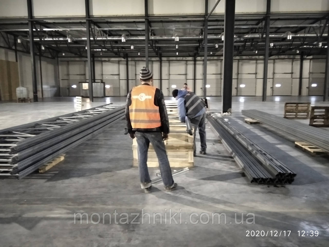 Монтаж (Сборка и установка) всех типов складских стеллажей по самой низкой цене в Украиине - фото 2 - id-p1328396427