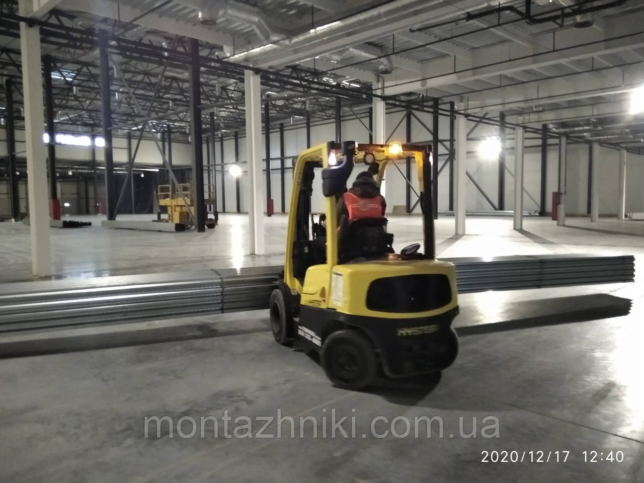 Монтаж (Сборка и установка) всех типов складских стеллажей по самой низкой цене в Украиине - фото 3 - id-p1328396427