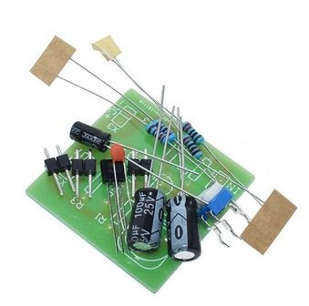 Радіоконструктор типового підсилювача напруги 12VDC