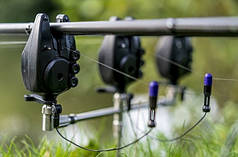 Сигналізатори клювання та свінгери