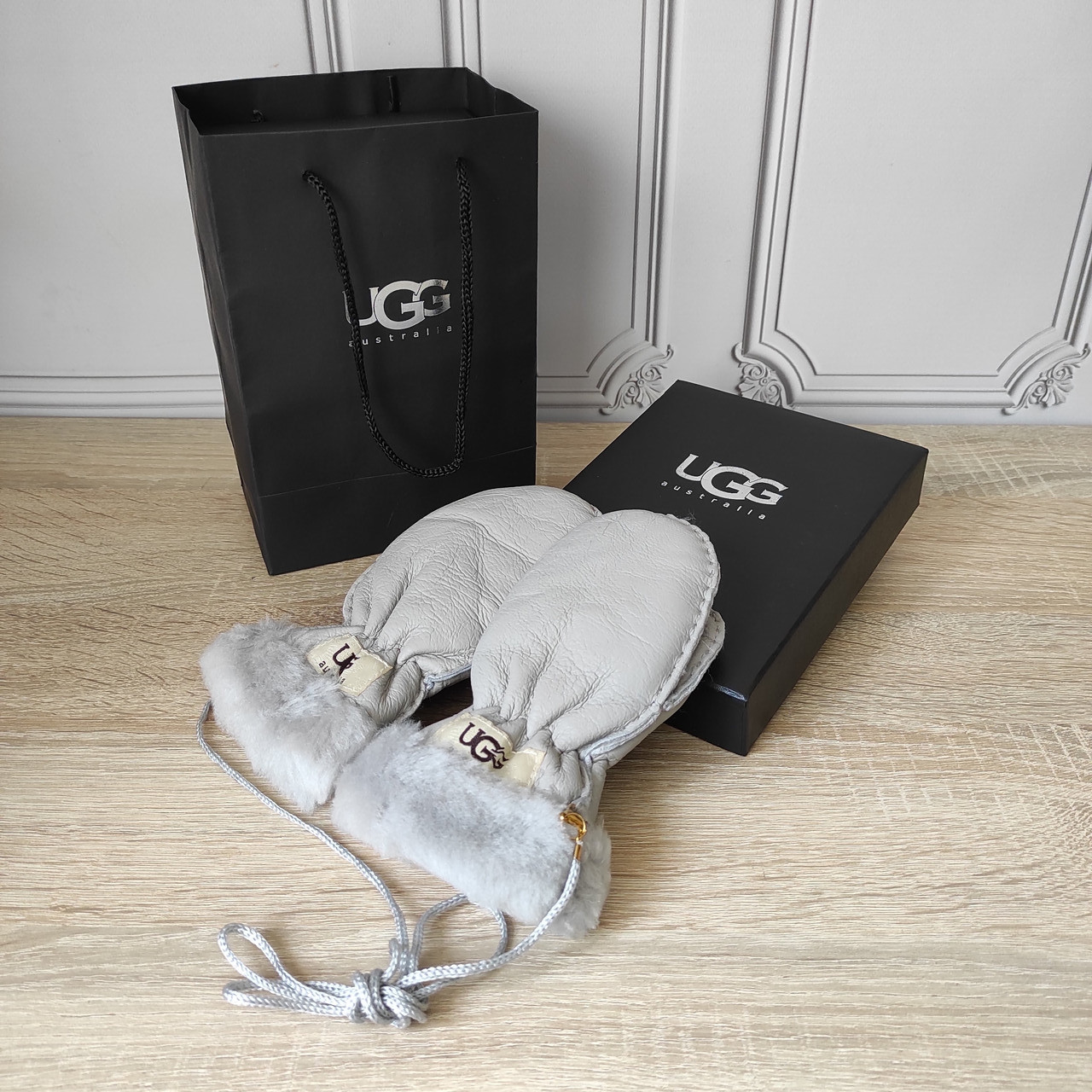 Шкіряні рукавиці Ugg, краги дитячі